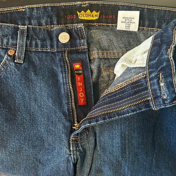 Todd Oldham Y2K Flared Mid-Rise Jeans - Picture 3 of 3